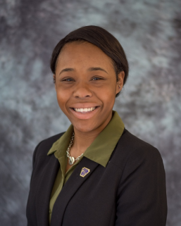 Headshot of Aryn Willians-Vann